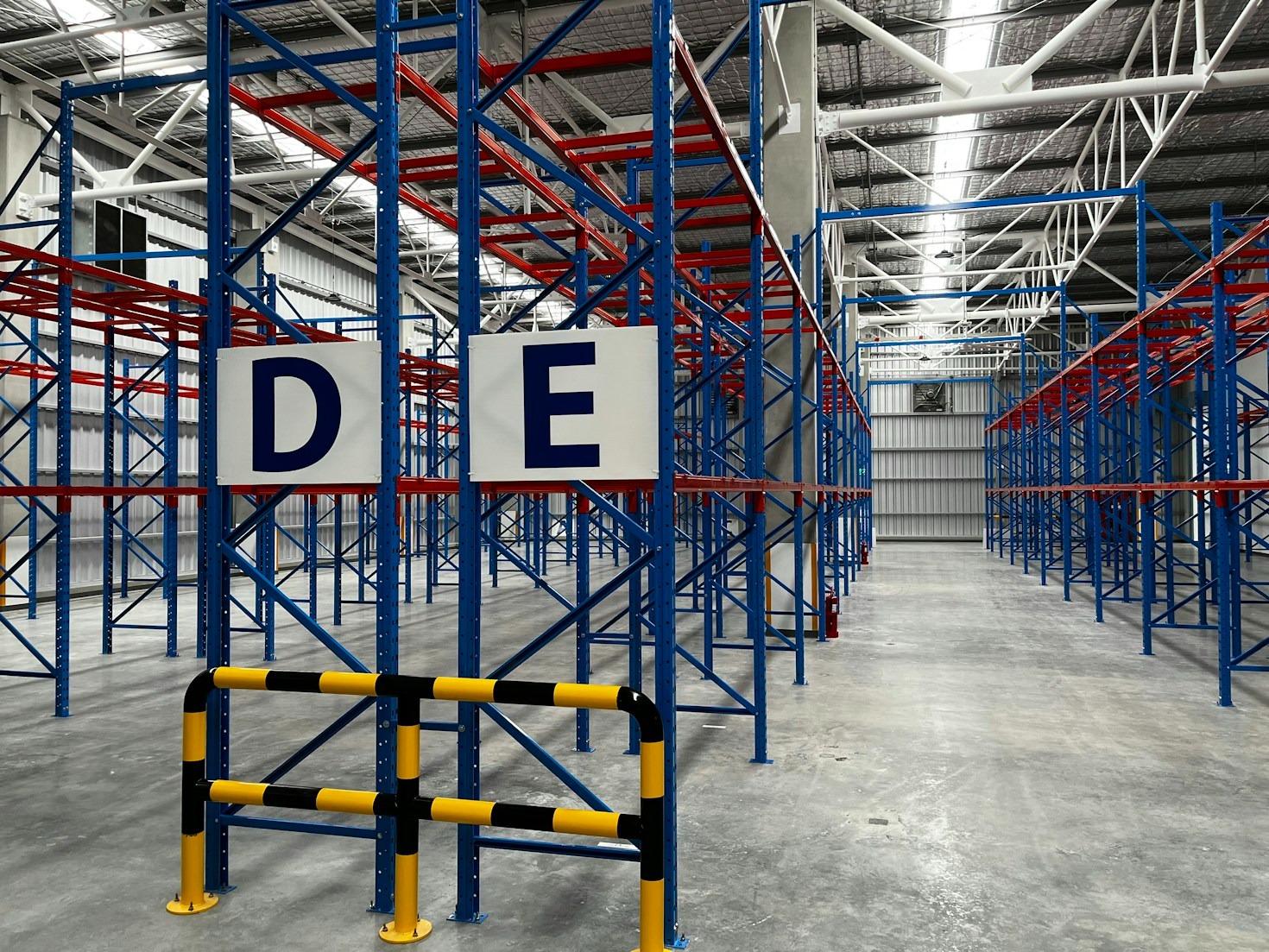 Mitigating Risk in Large-Scale Technical Construction Projects